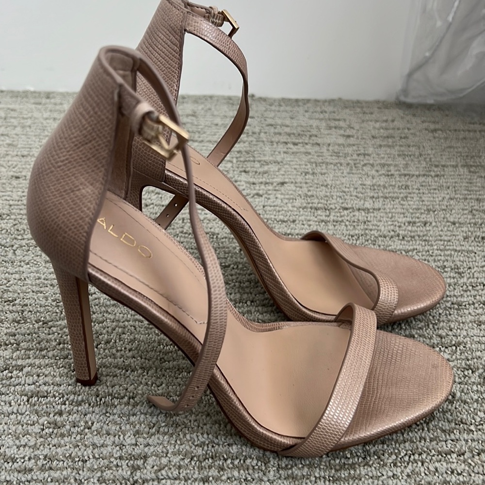 Cute heels
